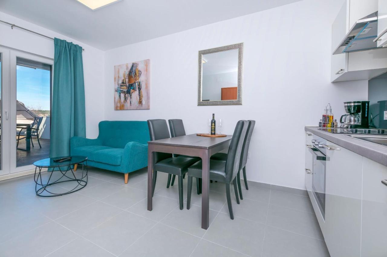 Apartments Visnja โรกอซนิซา ภายนอก รูปภาพ