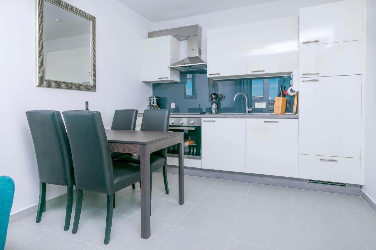 Apartments Visnja โรกอซนิซา ภายนอก รูปภาพ