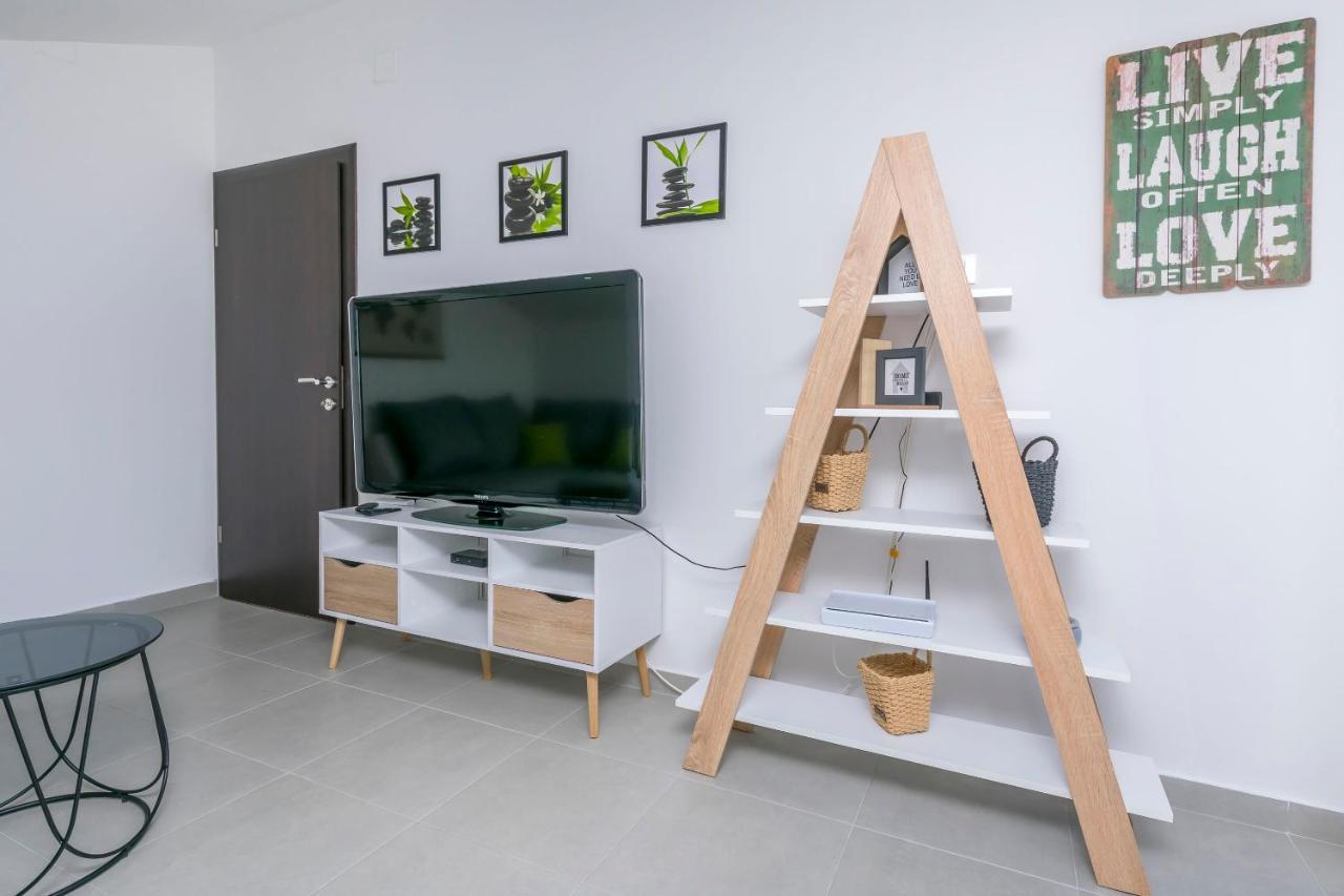 Apartments Visnja โรกอซนิซา ภายนอก รูปภาพ
