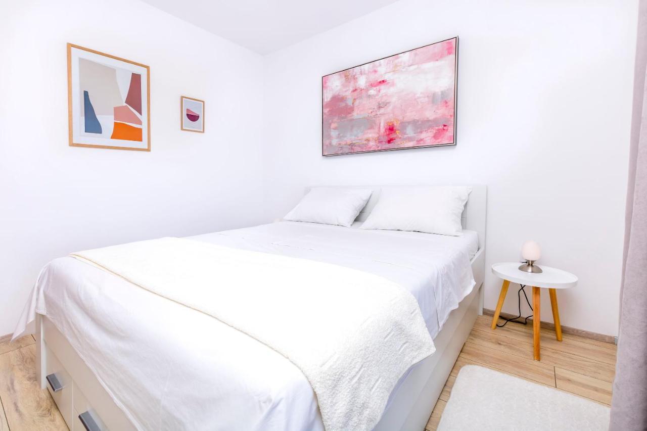 Apartments Visnja โรกอซนิซา ภายนอก รูปภาพ